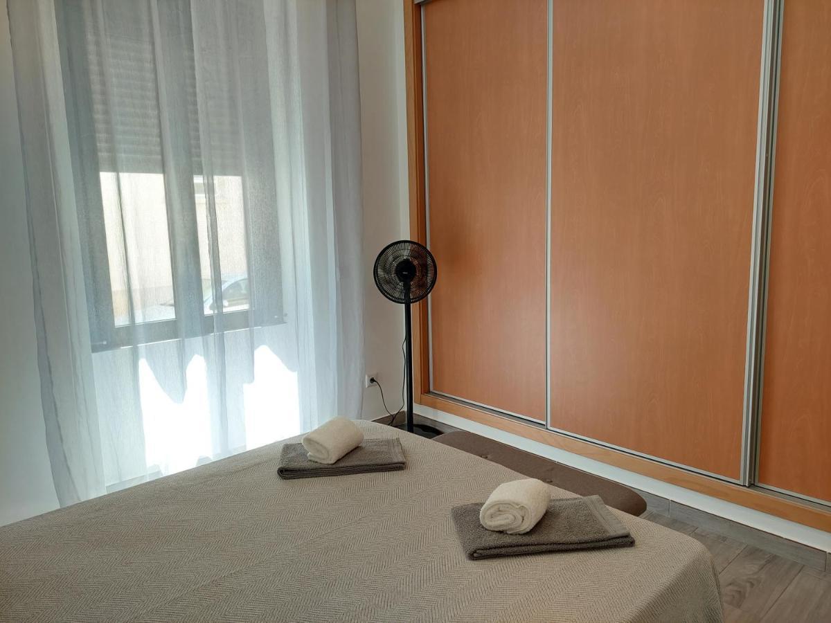 Casa Amarela: Conforto E Localizacao Perfeita! Dystrykt Dystrykt Faro Zewnętrze zdjęcie