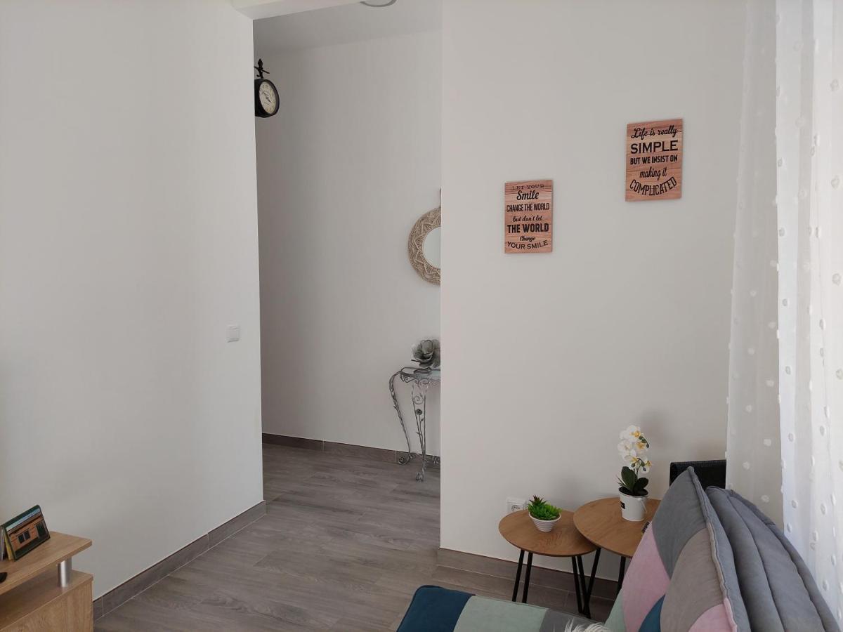 Casa Amarela: Conforto E Localizacao Perfeita! Dystrykt Dystrykt Faro Zewnętrze zdjęcie