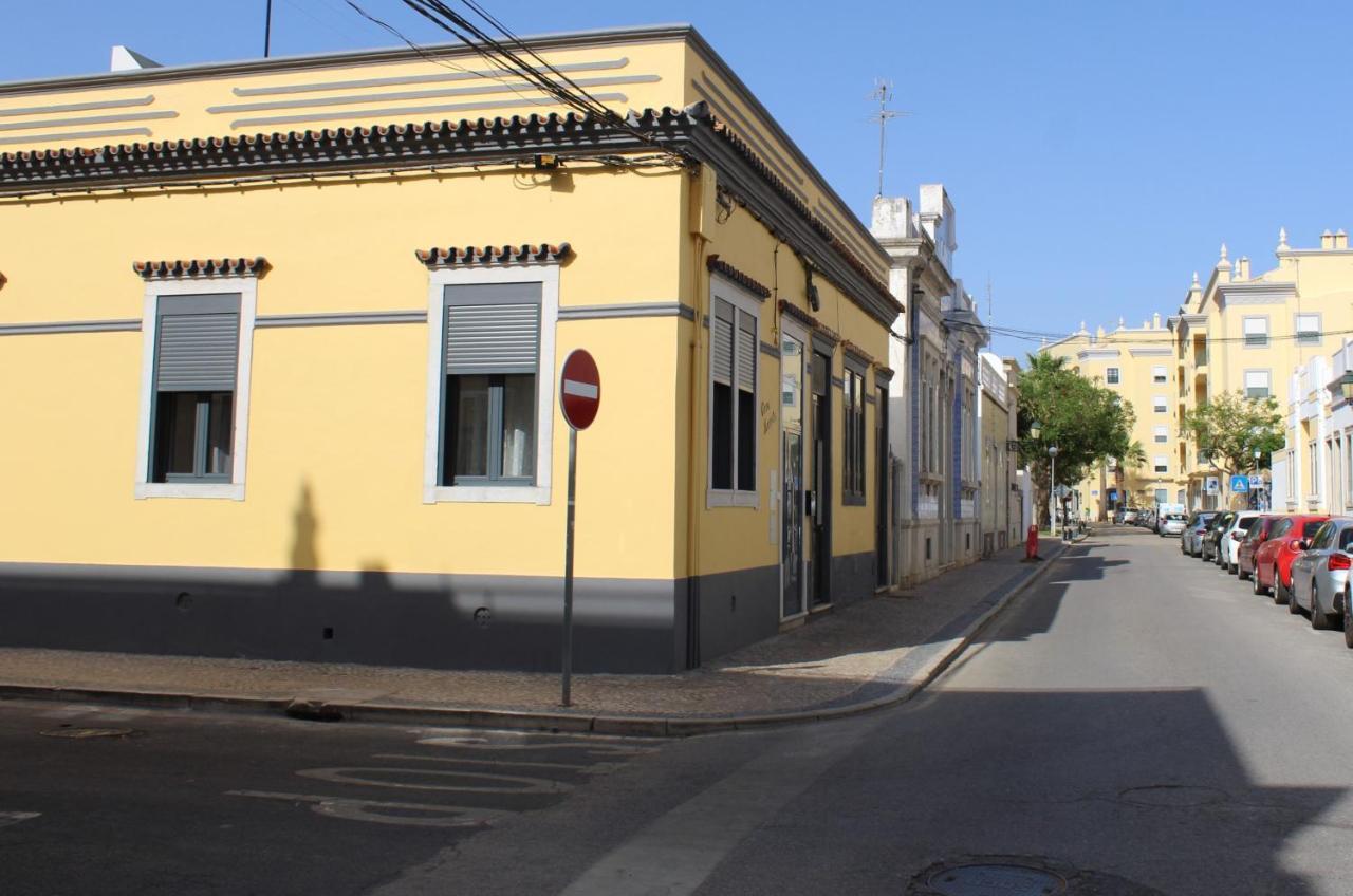 Casa Amarela: Conforto E Localizacao Perfeita! Dystrykt Dystrykt Faro Zewnętrze zdjęcie