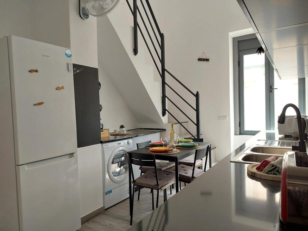 Casa Amarela: Conforto E Localizacao Perfeita! Dystrykt Dystrykt Faro Zewnętrze zdjęcie